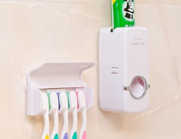 Bathroom Accessories Set - Image 4